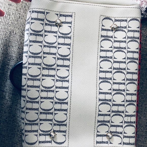 Carolina Herrera handbag and wallet - Picture 3 of 8